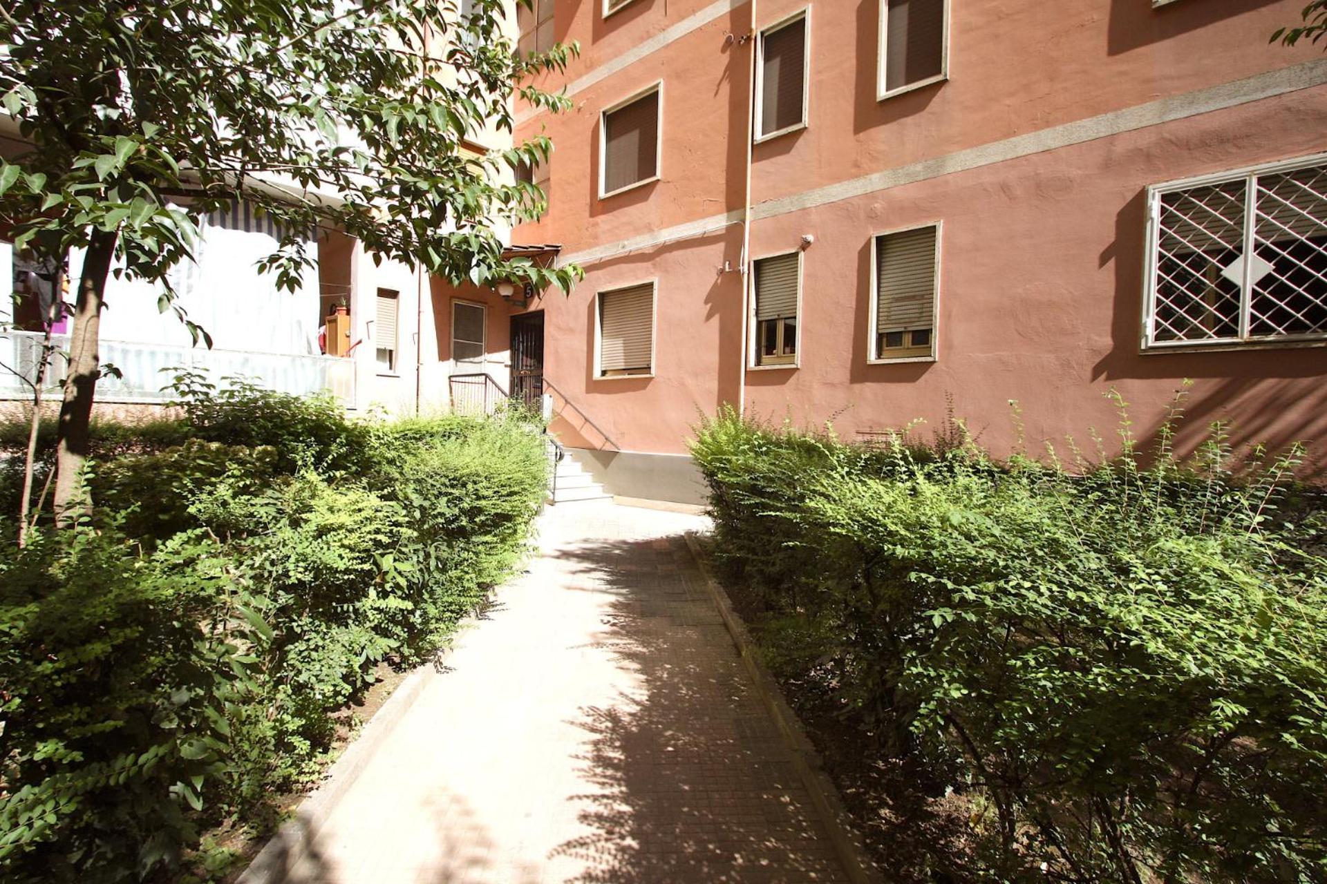 Tana House Roma